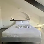 Duomo Luxury Loft In The Historic Center Apartment *