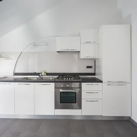 Duomo Loft In The Centre By Dimorra 公寓